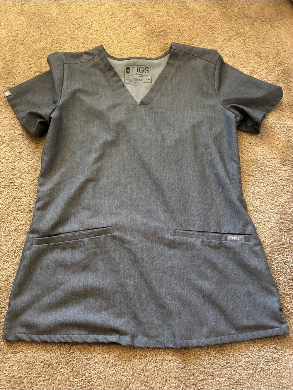 FIGS Casma Technical Scrub Top Heather Graphite Grey Women's XXS